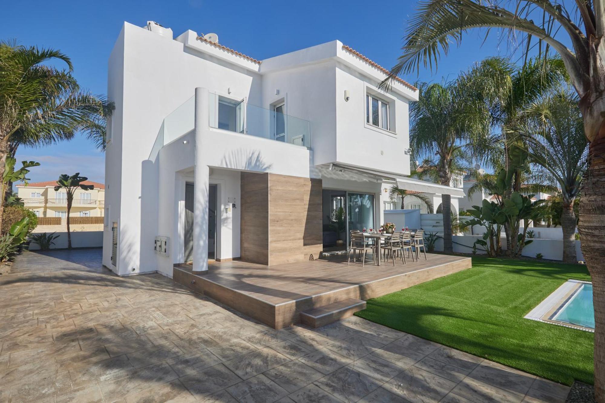 Sunrise Villa 9 Ajía Nápa Kültér fotó